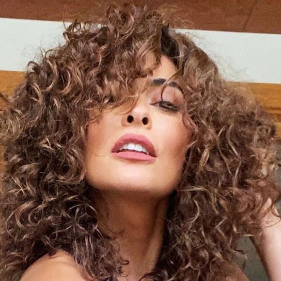 Cabelo cacheado de Juliana Paes é um dos 3 mais queridos de Tiago Parente