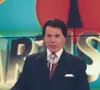 Silvio Santos ‘foi muito doido, não contou pra ninguém, ninguém sabia. Eu fiquei muito puto, eu fiquei muito puto, pô’, relembrou Boninho, com bom humor