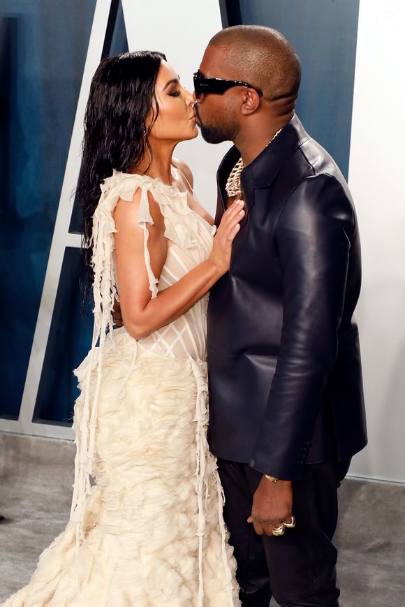 Apesar da repercussão, eles se conhecem há muitos anos. Na época, Kim era casada com Kanye West, enquanto Lewis Hamilton namorava Nicole Scherzinger, entre 2007 e 2015