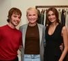Sasha Meneghel, Xuxa e João Lucas reuniram minimalismo, alfaiataria e sofisticação na inauguração da nova loja da Mondepars no Shopping Leblon