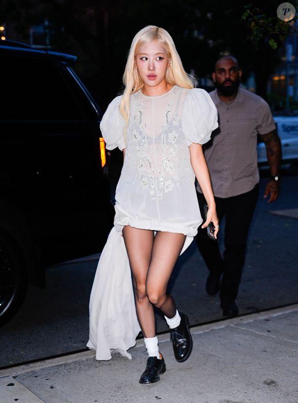 Os tradicionais sapatos náuticos, que são um sucesso neste outono e que até as mulheres modernas conseguem usar impecavelmente.