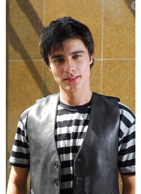 Guilherme Leicam coleciona trabalhos bem-sucedidos em 'Malhação', 'Fina Estampa' e outras novelas