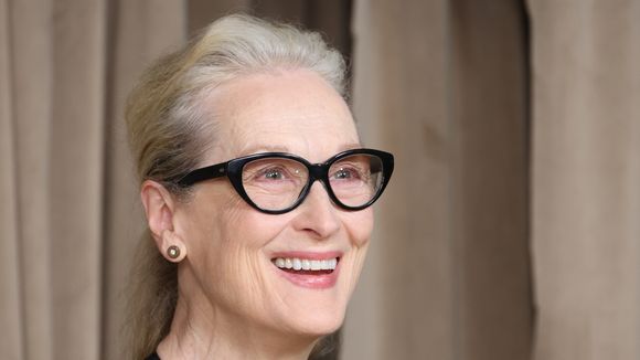 Nem procedimentos, nem cremes milagrosos: o maior segredo de beleza de Meryl Streep, hoje aos 76 anos e em 'O Diabo Veste Prada', é super inusitado e não custa nada