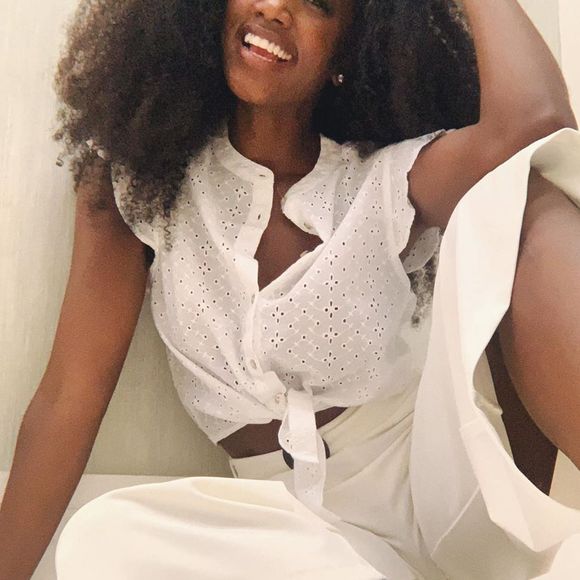 Iza começou mudança capilar fazendo big chop: 'Eu nem tinha opção de deixar ele do jeito que estava, metade crespo, metade alisado'