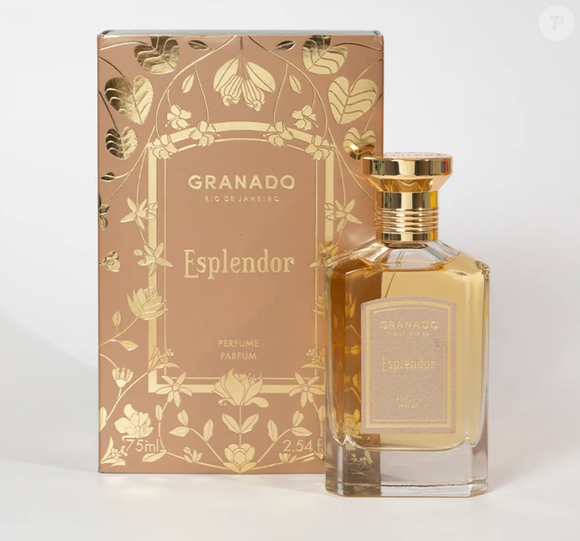 O Perfume Esplendor, da Granado, mostra notas orientais adocicadas, na presença de baunilha, âmbar, além de notas florais. Ele está disponível por R$ 345,00 no site oficial.