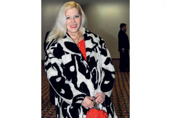 Artista foi vítima de agressões e tentou manter a carreira mesmo sob pressão dos maridos