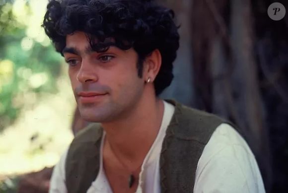 Eduardo Moscovis conquistou o Brasil em 'Pedra Sobre Pedra', em 1992, se firmando como um dos maiores galãs da Globo