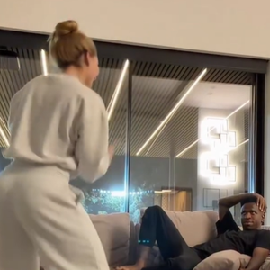 Virginia Fonseca dança o pagode "Alô, Virginia" para Vini Jr., e reação divertida do jogador do Real Madrid viraliza nas redes