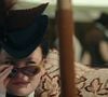 Assim como Elizabeth Bennet, Sisi de ‘A Imperatriz’ é inteligente, destemida e tem espírito livre; uma série de características que entram em conflito com seus deveres na corte