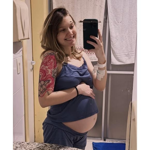 Isabel Veloso morreu aos 19 anos por complicações do transplante de medula em 10 de janeiro de 2026: influenciadora havia sido internada em novembro do ano anterior