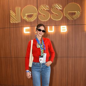 Além da paçoca e biscoito recheado, Bruna Marquezine revelou que também é apaixonada por açaí, especialmente com leite em pó