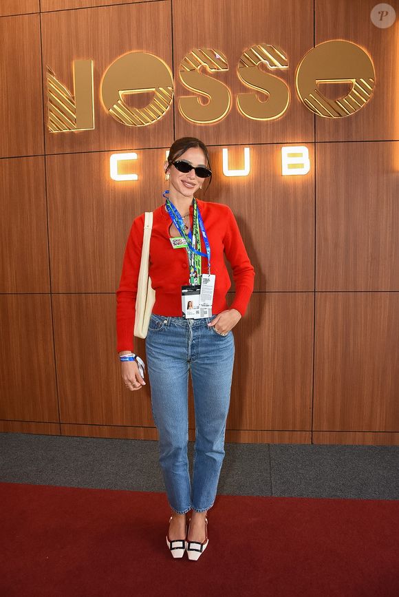 Além da paçoca e biscoito recheado, Bruna Marquezine revelou que também é apaixonada por açaí, especialmente com leite em pó