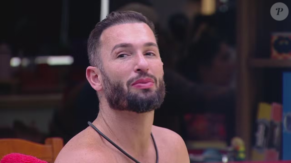 Diego Hypólitotem diagnóstico de saúde que agrava problema, diz psicólogo