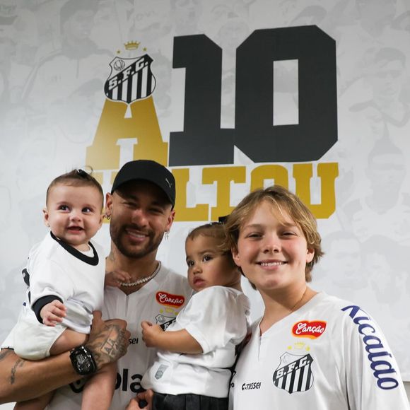 Além de Mavie, Neymar também é pai de Helena e Davi Lucca