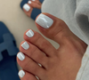 Estas são as seis cores de esmalte que serão tendência em pedicures neste verão