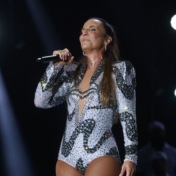 Durante o show, Ivete Sangalo homenageou a amiga e declarou seu amor por Preta Gil