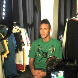 Neymar chamava atenção por seu talento dentro do campo
