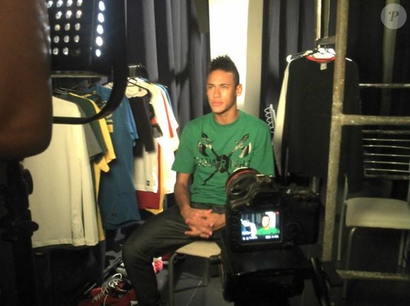 Neymar chamava atenção por seu talento dentro do campo
