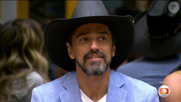 Alberto Cowboy foi eliminado do 'BBB 26' neste domingo (29) à tarde