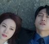 Com o contato, Cheon Yeo-ri acaba passando suas habilidades para Ma Gang-uk, com quem começa a trabalhar na resolução de casos