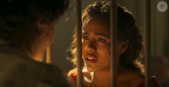 Beatriz (Duda Santos) é presa no final de 'Garota do Momento'? Atriz é salva por Bia (Maísa), que confessa participação no roubo do colar