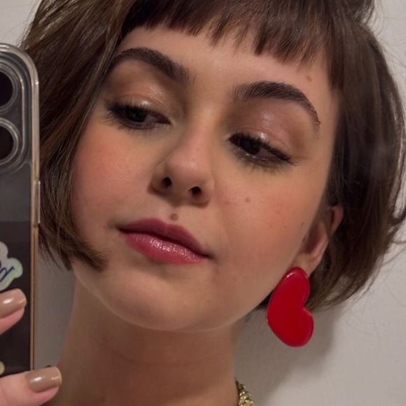 Depois de 8 anos afastada das novelas da TV Globo, Klara Castanho está brilhando em 'Garota do Momento'