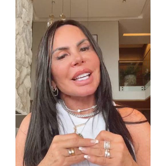 Gretchen retorna ao Power Couple com novo marido e a bagagem de sete realities nas costas. A cantora será a única participante a repetir a experiência após estrear na primeira edição