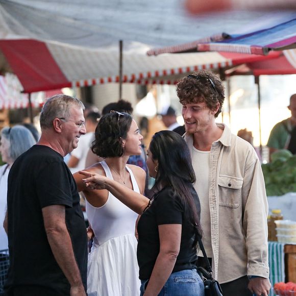 Shawn Mendes mostrou que já está integrado à família de Bruna Marquezine