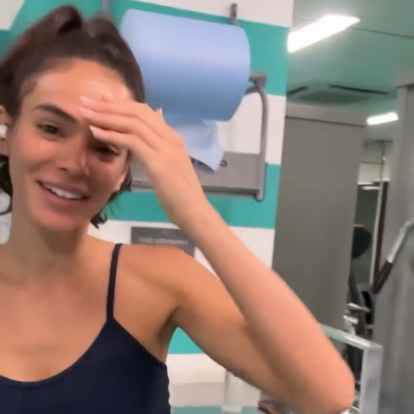 Bruna Marquezine está ‘no melhor shape’, disse personal trainer ao exibir barriga tanquinho da atriz