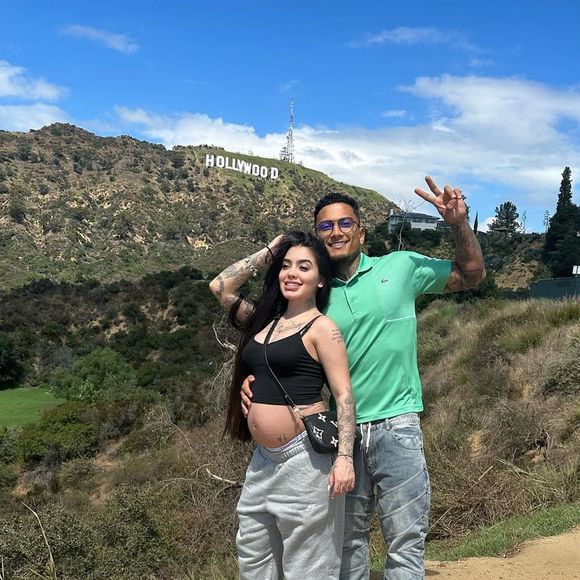 Em 2023, MC Mirella ficou grávida de Dynho Alves.