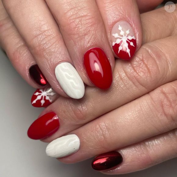 Unhas para usar no Natal com vermelho, branco e metalizado para quem ama um visual moderno