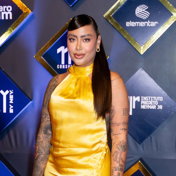 Rafaella Santos foi detonada no X, antigo Twitter, por look para o leilão de Neymar