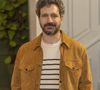 Caco Cicoler na novela 'Vale Tudo', de Manuela Dias, é um marchant espanhol.