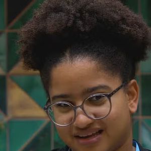 No 'BBB 26' Milena lidera rejeição com 44,46%, seguida por Jordana, segundo dados da enquete do UOL