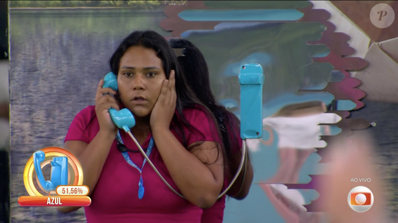 O público escolheu o Big Fone Azul, que foi atendido por Chaiany