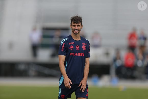 Mundial de Clubes: Flamengo levou 3 toneladas de equipamentos/roupas/comida para os EUA