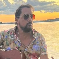 Quem é o cantor Mauri? Morto em trágico acidente, membro da dupla Maurício e Mauri é irmão de Chitãozinho e Xororó e casado com apresentadora do SBT