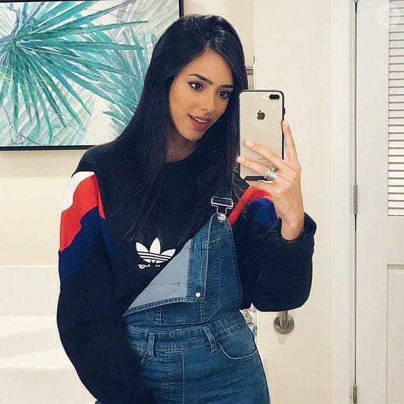 Bruna Biancardi, antes da fama, gostava muito dos fios escuros e volumosos