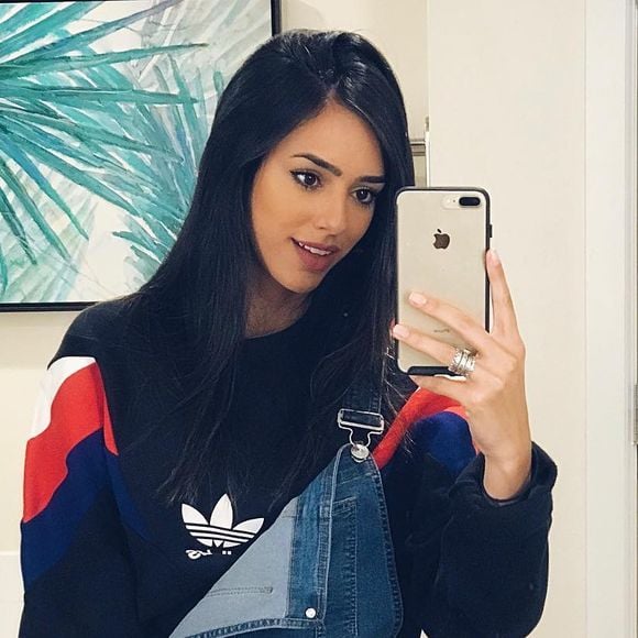 Bruna Biancardi, antes da fama, gostava muito dos fios escuros e volumosos