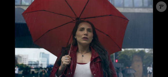 Você é do time que foge da chuva ou do que prefere sentir a água no rosto? Psicólogas explicam como esse comportamento pode revelar muito sobre emoções e personalidade