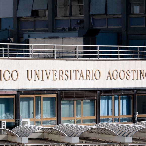 Papa Francisco está internado no hospital Gemelli