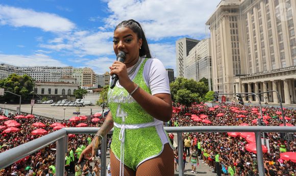 Carnaval 2025: Ludmilla leva seu Bloco da Lud para ruas do Rio em 4 de março de 2025, manhã de terça-feira