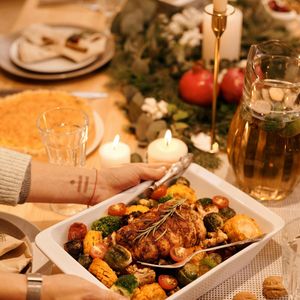 O Natal está chegando e é super comum que as pessoas exagerem na ceia