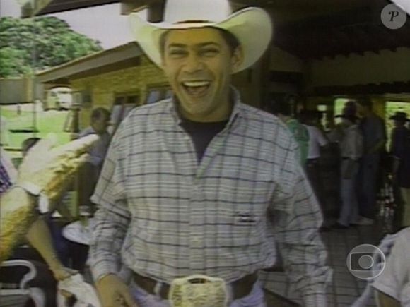 Leandro foi diagnosticado com um tumor maligno no tórax