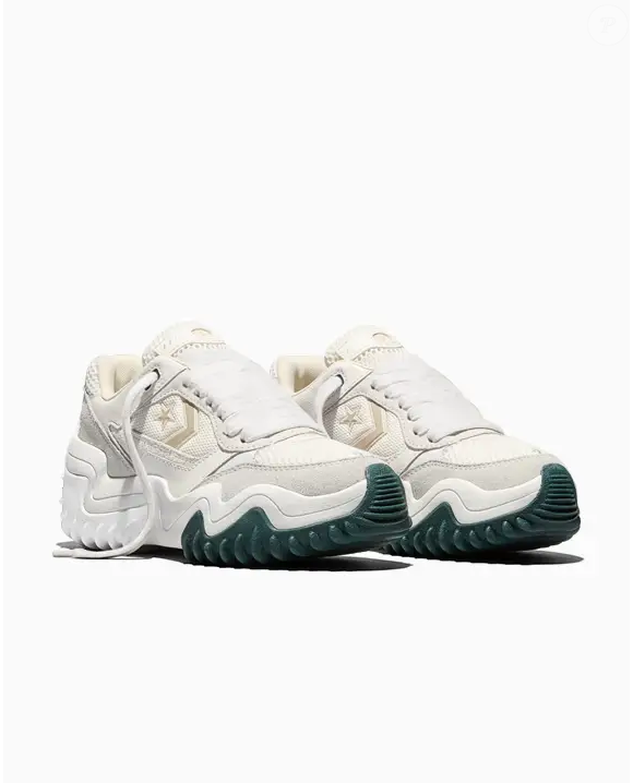 Adeus ao visual básico: o novo Converse Wave Motion Trainer aposta em uma estética marcante e chega como alternativa para quem deseja variar além do clássico All Star