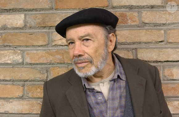 Stenio Garcia acusa as próprias filhas, Cássia e Gaya, de abandono e entrou na Justiça para retomar a posse de um apartamento milionário: 'Simples acusação de abandono não impede, de forma automática, o acesso à herança'