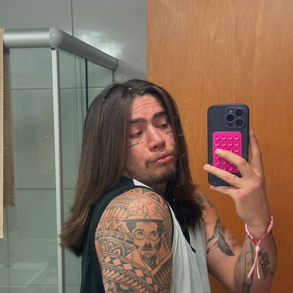 Whindersson Nunes surpreendeu seus fãs após se internar em uma clínica psiquiátrica