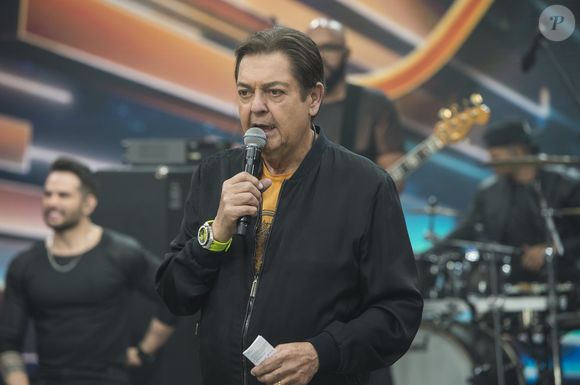 Fausto Silva foi envolvido em boatos de morte durante os quase 50 dias de internação