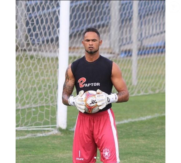 Bruno, ex-goleiro do Flamengo, foi condenado a mais de 20 anos de prisão por crimes como ocultação de cadáver e sequestro