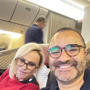 Ana Maria Braga, de 77 anos, é casada com o jornalista Fábio Arruda, de 55